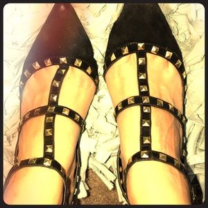 Small pointy strap heels with gold studs